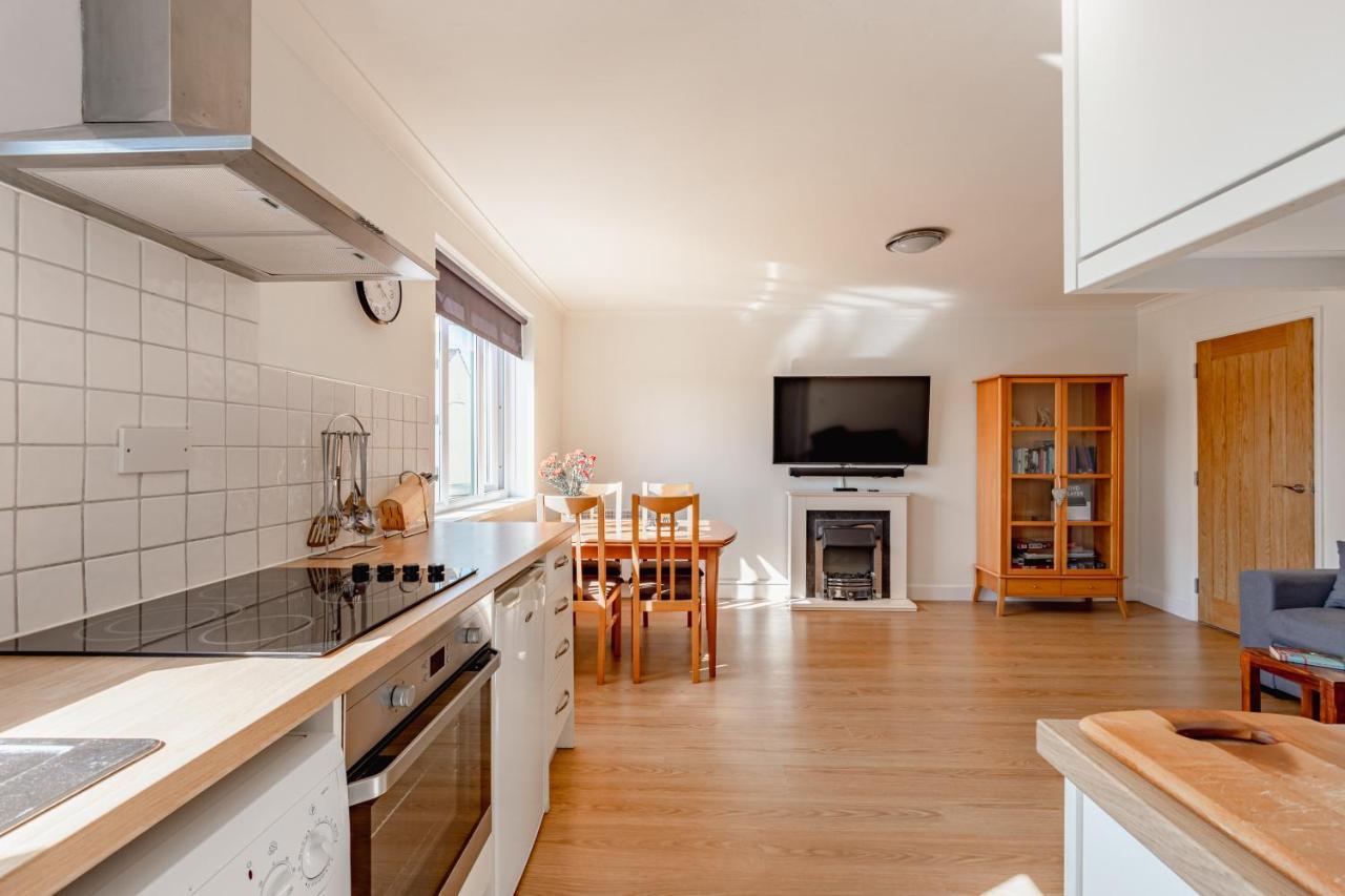 Luxury 2 Bed Room Lake View Apt Bowness Parking Bowness-on-Windermere Exterior foto